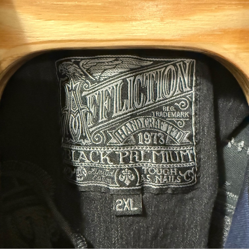 Men’s 2XL Affliction for Buckle Navy Blue Black Premium Embroidered Flannel - Picture 9 of 16